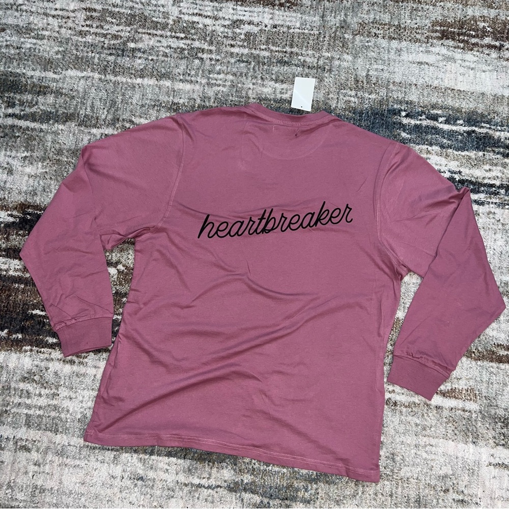 NEW HEARTBREAKER Broken Heart Longsleeve Tee T-Shirt Mauve